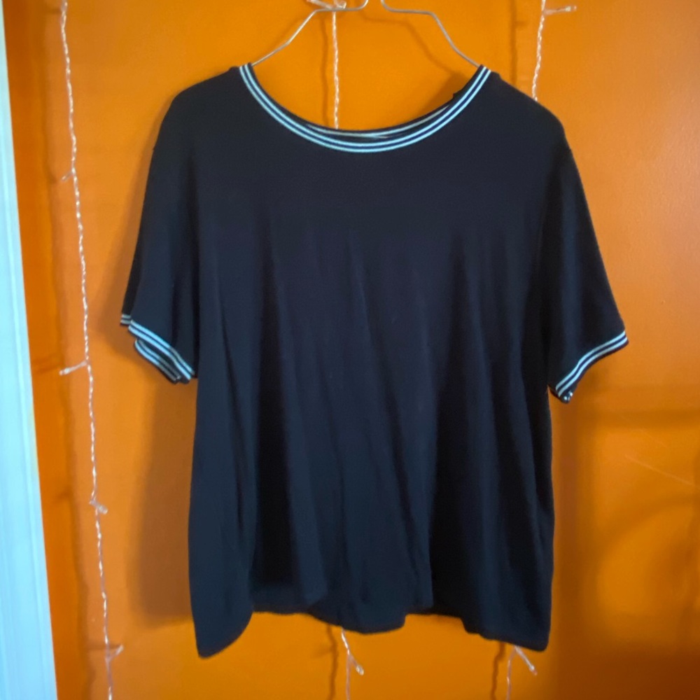black shirt